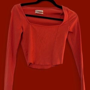 URBAN OUTFITTERS RED LONG SLEEVE TOP